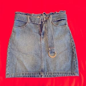 Paperbag Mini Skirt with attached belt😍